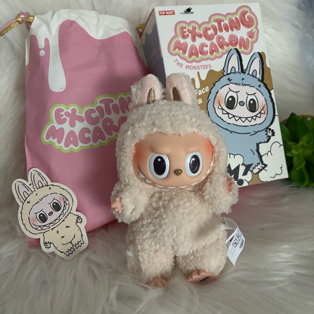 Labubu Exciting Macaron SOYMILK 100% Authentic